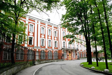 圣彼得堡国立技术大学院系详解