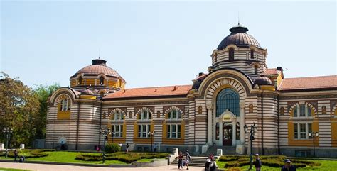 保加利亚留学 各类职业学校学制分三大类