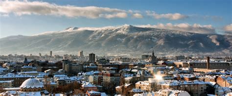 保加利亚留学 注重与西方发达国家的教育合作