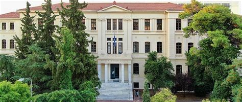 希腊塞萨洛尼基亚里士多德大学学院专业介绍