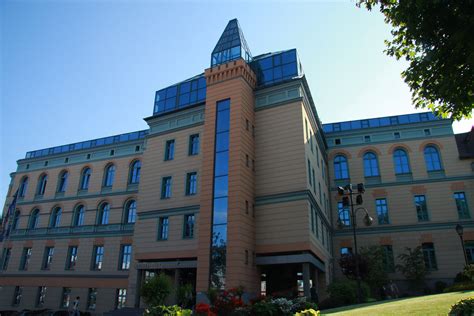 波兰留学 奥波莱大学的专业设置分析