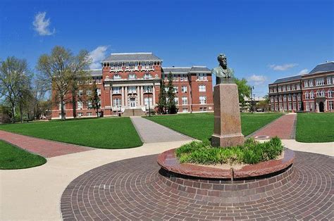 美国密西西比大学硕士入学要求