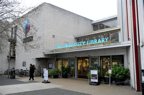 英国朴茨茅斯大学有预科可以选择