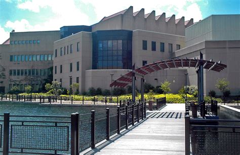 美国肯塔基大学本科及研究生申请条件 申请肯塔基大学需要准备什么材料