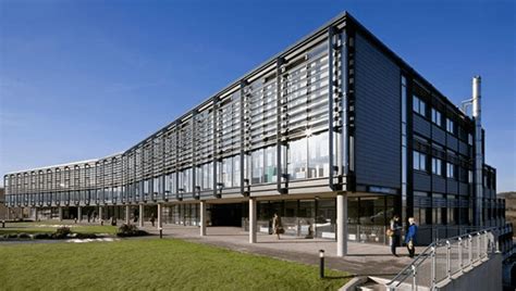英国留学 布莱顿大学运动与服务管理学院2014/15学年新课程