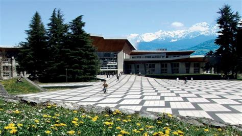 格勒诺布尔第三大学国际语言中心简介