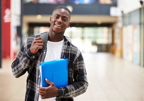 英国巴斯大学留学申请条件有哪些