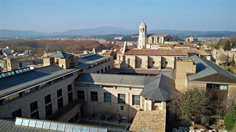西班牙赫罗纳大学是一所公立大学