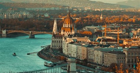 2019匈牙利本科留学申请条件