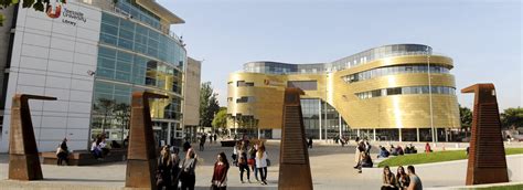 提赛德大学入学要求