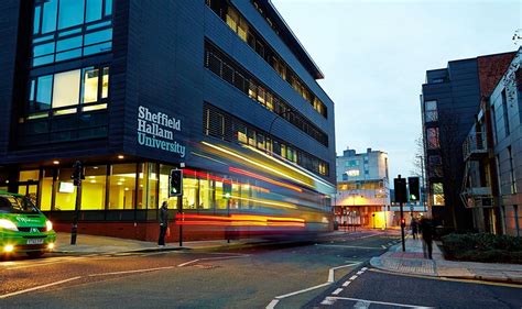 英国谢菲尔德哈勒姆大学今年9月将开设最新时尚管理课程