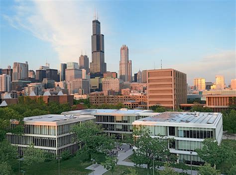 伊利诺伊大学芝加哥分校各阶段专业介绍