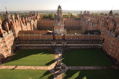 英国伦敦大学皇家霍洛威学院概况及课程设置