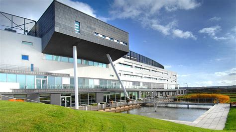 英国留学 爱丁堡玛格丽特女王大学概况解读