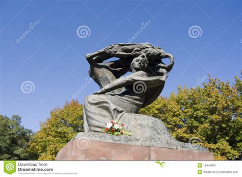 波兰华沙肖邦音乐大学解读