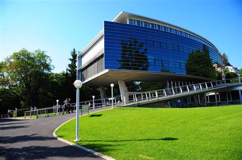 新加坡管理发展学院院校概况以及学校优势