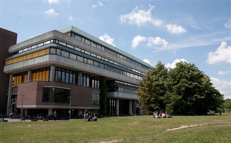 德国留学 杜塞尔多夫大学的专业设置