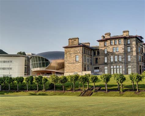 英国留学：爱丁堡龙比亚大学全面解读