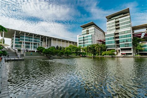 法國專業就業率排行榜 選擇哪些專業畢業后容易留法