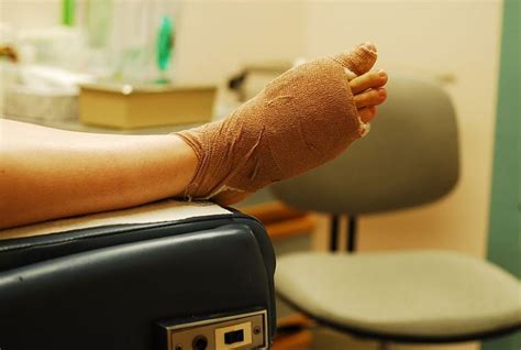 美國骨科醫(yī)生和傳統(tǒng)醫(yī)生之間的區(qū)別