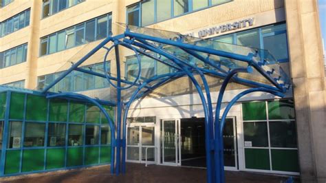 英国留学 伯恩茅斯大学简介