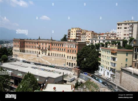 意大利弗罗西诺内美术学院的最新介绍