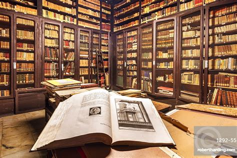 意大利卡拉拉美术学院简介