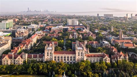 伊利诺伊大学芝加哥分校各阶段专业介绍