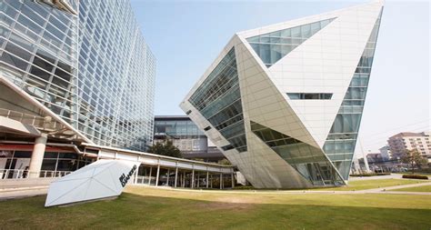 泰国曼谷大学是一所实力强劲的私立大学