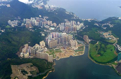 泰国易三仓大学的概况