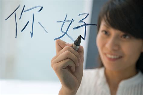 泰国易三仓大学地址