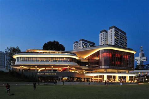 新加坡智源教育学院提供了更多高品质的课程