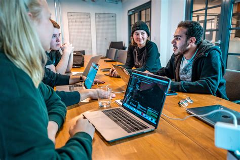 新加坡英华美学院计算机软件工程专业的全面介绍