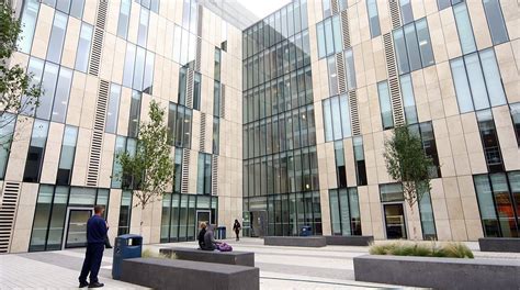英国金斯顿大学艺术,设计和音乐专业简介