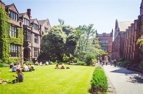 英国纽卡斯尔大学媒体与新闻学专业怎么样费用是多少？