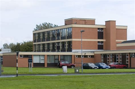 爱尔兰好大学推荐：香侬酒店管理学院