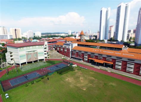新加坡留学选择公立中学还是私立中学