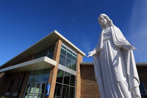 美国乌尔苏拉会学院留学的五大优势解析