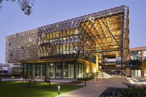 西澳大学商务信息管理专业详细介绍