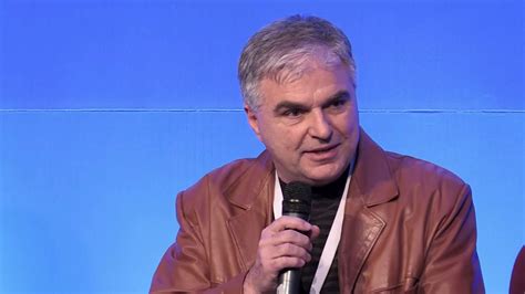 保加利亚留学 保加利亚的基础教育分两大类