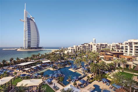 阿联酋旅游酒店管理学院(The Emirates Academy of Hospitality Management)