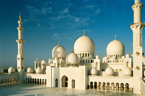 在阿联酋上本科有什么好处