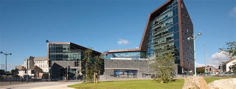 英国留学 普利茅斯大学国际学院特色课程概况