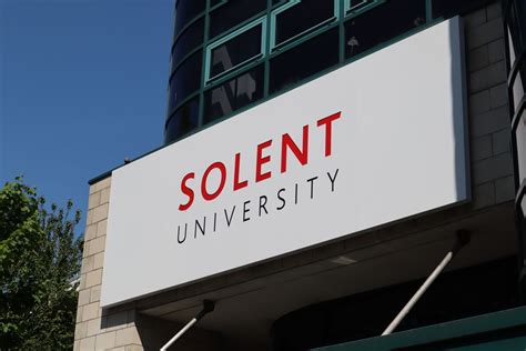 英国南安普顿索伦特大学介绍