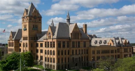 美国新生儿护理专业院校推荐 韦恩州立大学