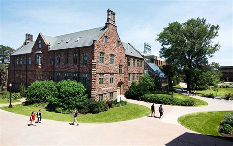 蒙特艾立森大学全面介绍