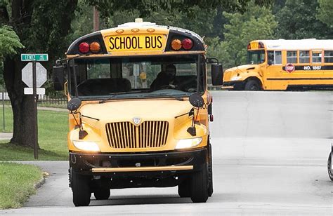 爱尔兰高中开学时间
