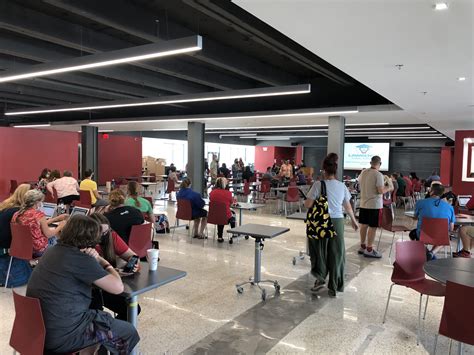 美国劳伦斯中学概况及费用简介