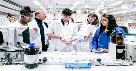 医学工程专业英国好大学推荐