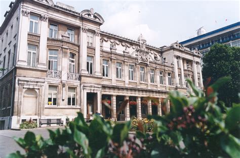 英国伦敦大学玛丽皇后学院本科及硕士预科专业介绍